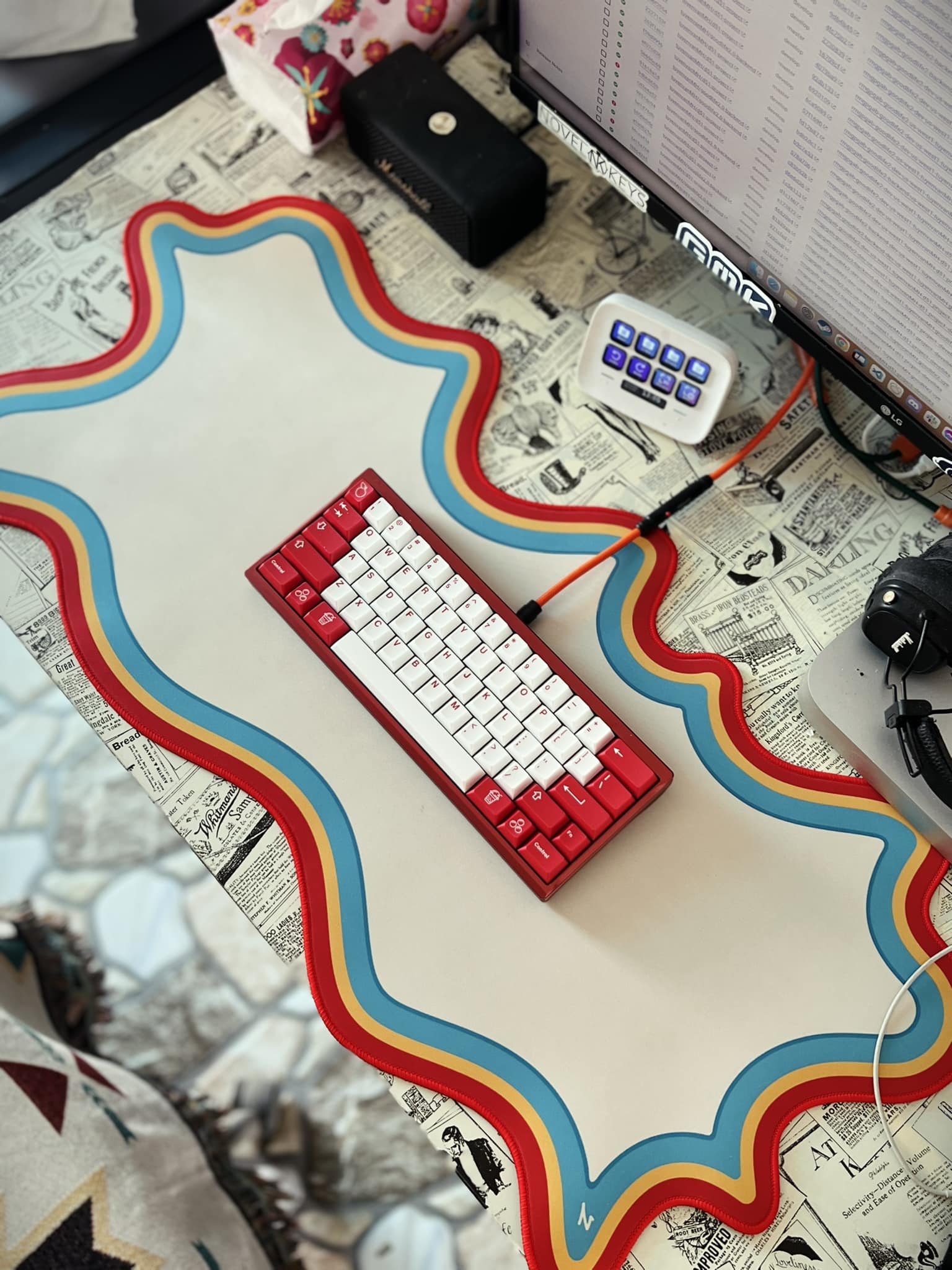 Substance Deskmat by Nuxros - InputGear DE